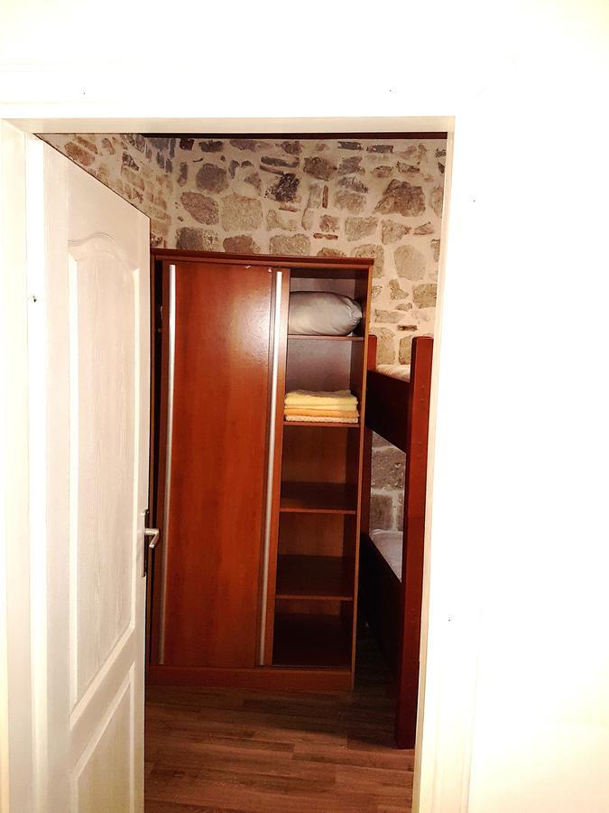 Apartments Historic Stone House Cattaro Esterno foto